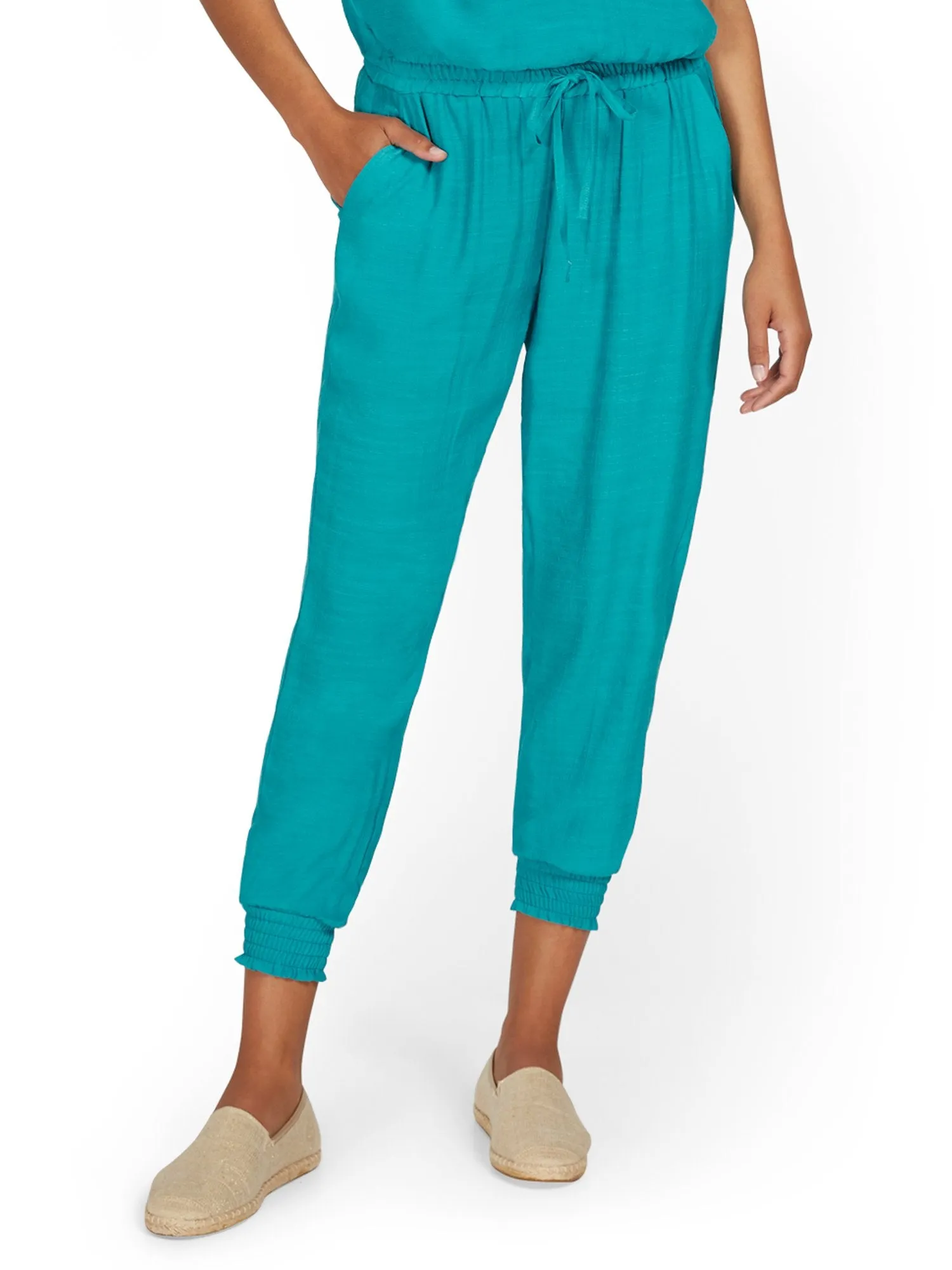 Gauze High-Waisted Drawstring Jogger Pant