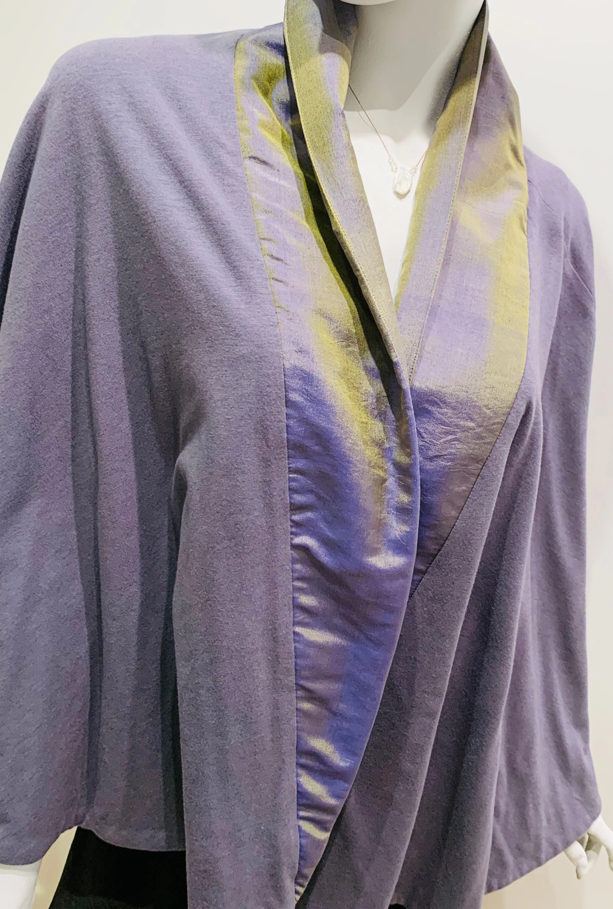 Green & Grey Violet - Magic Swing Cape
