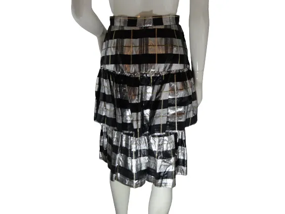 JH Collectibles Petites Skirt Metallic Silver, Black Sz 8 SKU 000013
