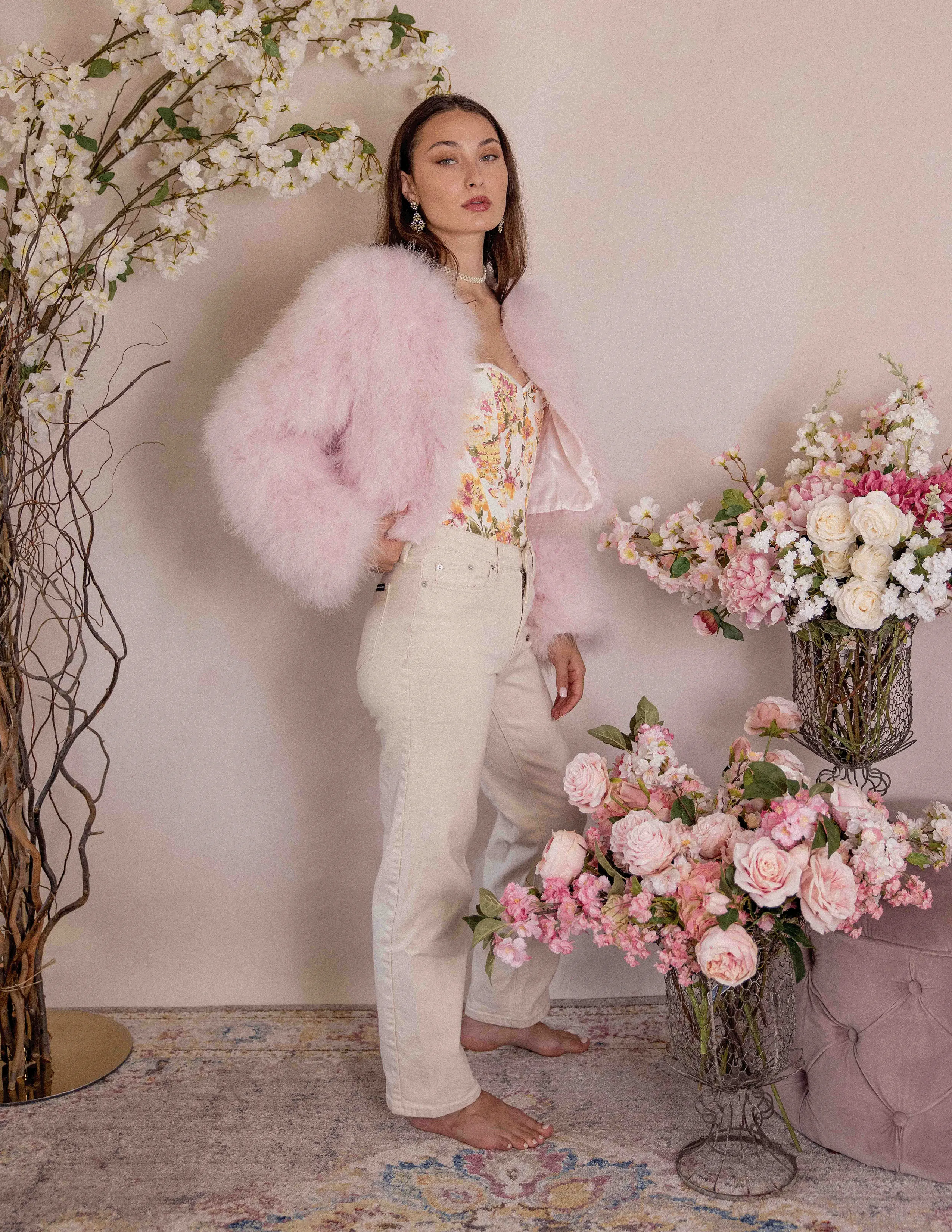 Lola - Crop Jacket in Barely Pink