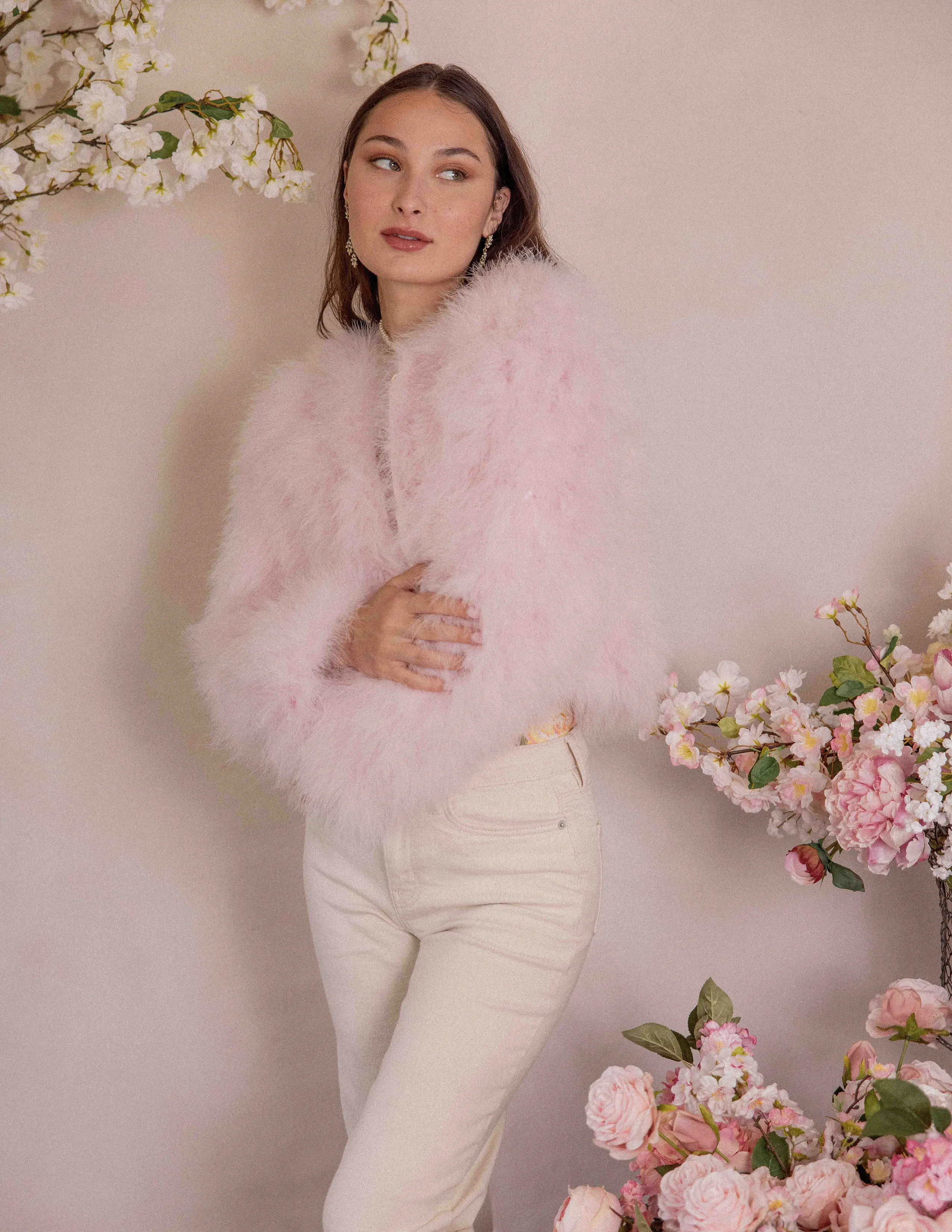 Lola - Crop Jacket in Barely Pink