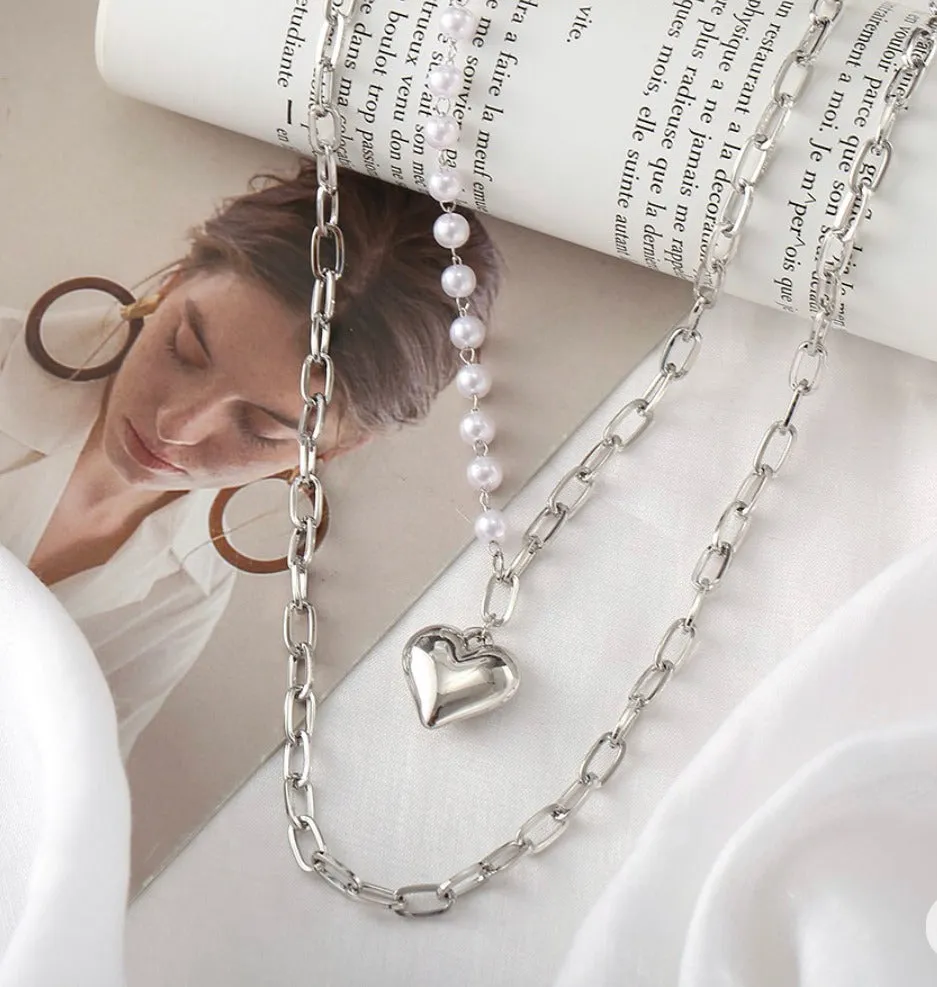 Multi-Layered Collarbone Chain Double- Layer Pearl Love Pendant Necklace Silver