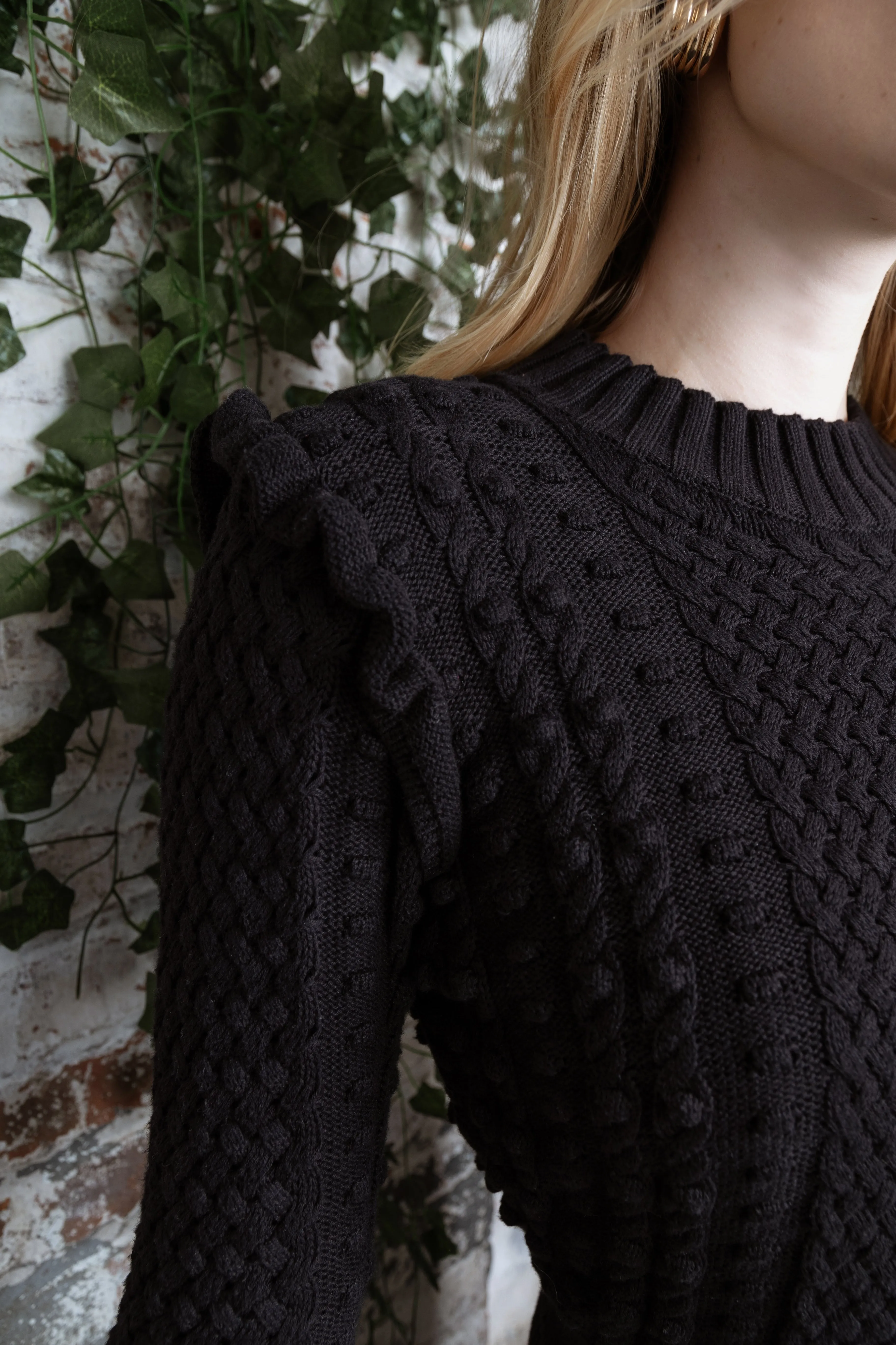 MUN-MNA4230 BLACK KNIT DRESS