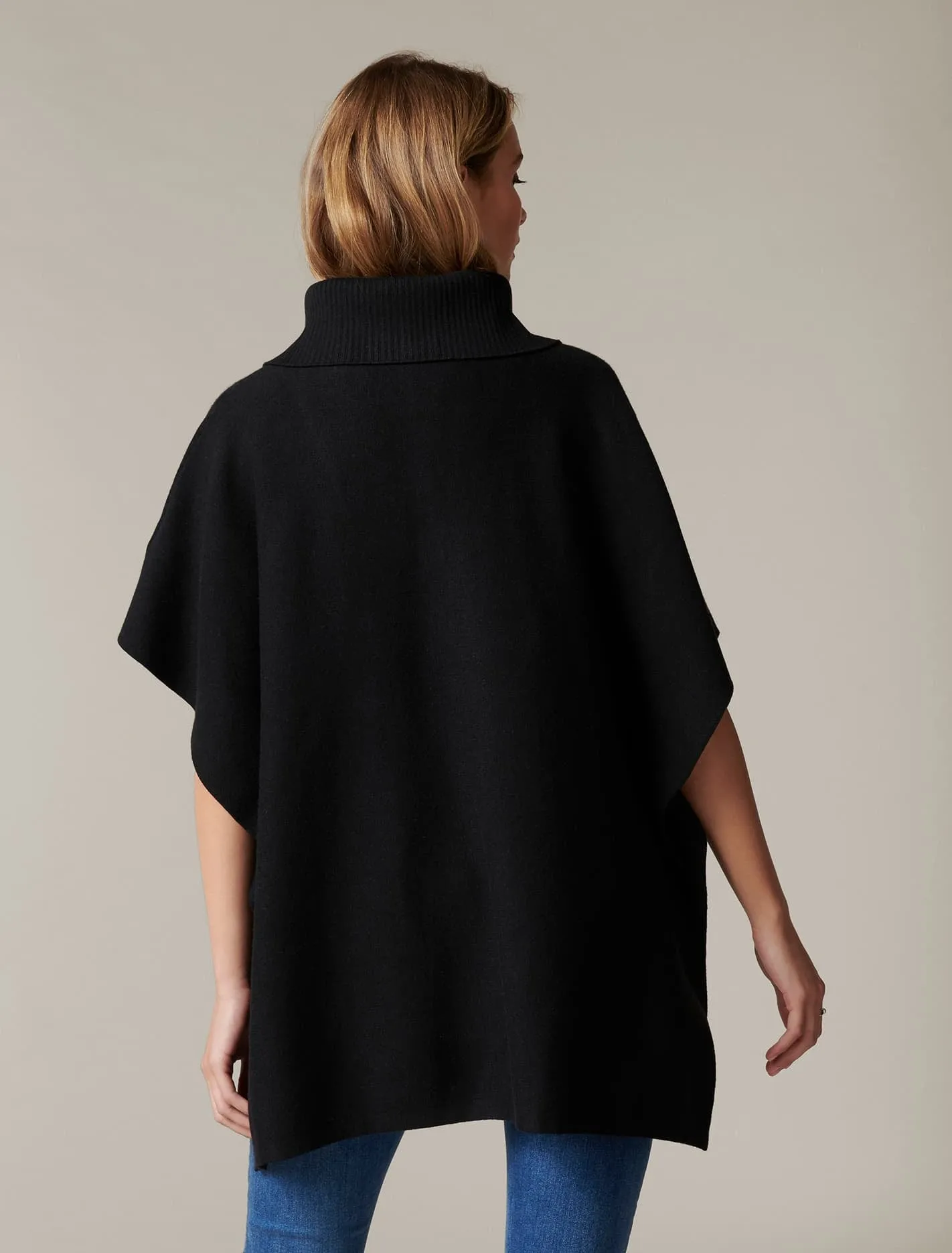 Prato Knit Cape