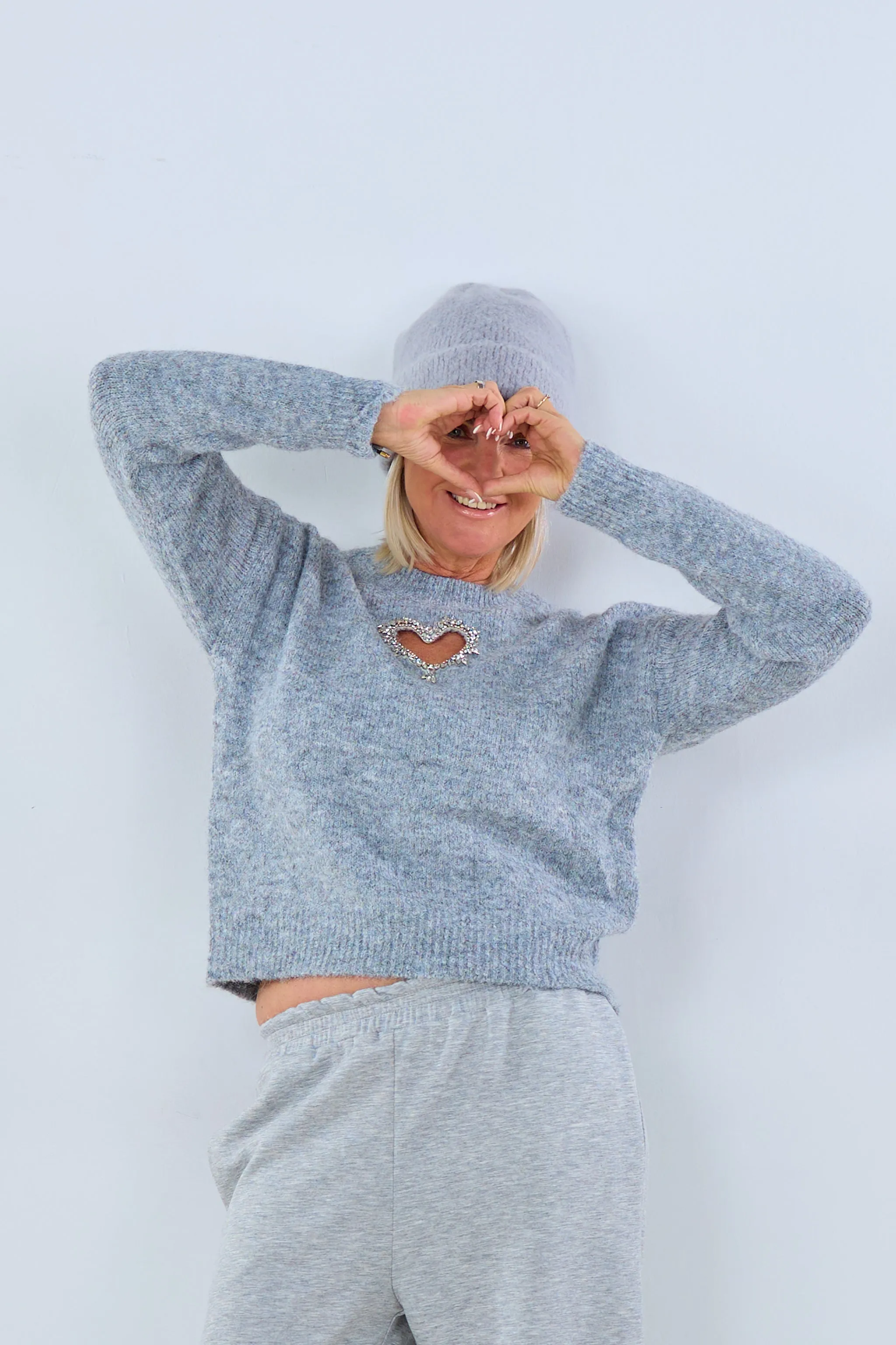 Pulli mit Herz-Ausschnitt, grau