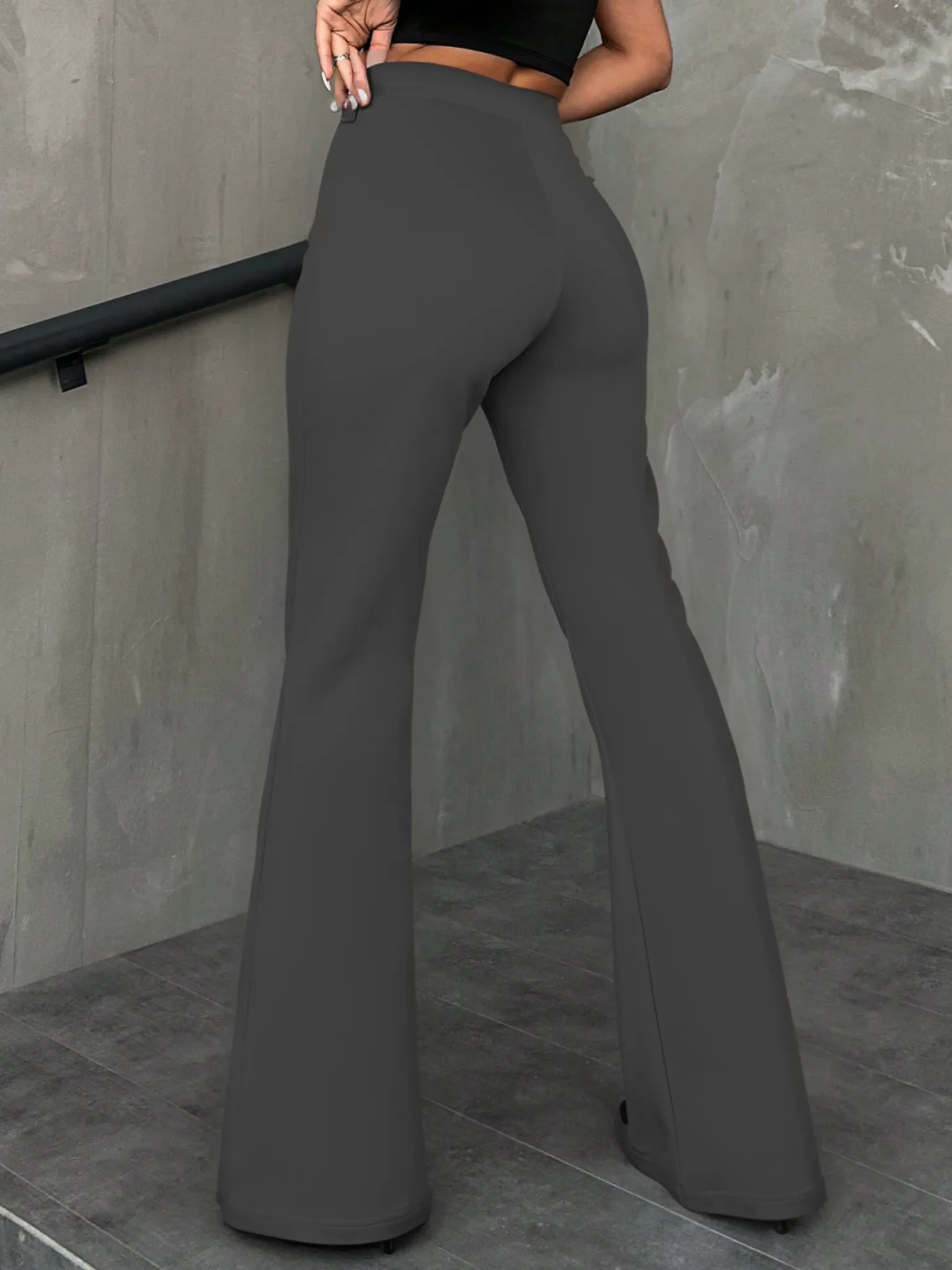 Sculpt & Flare Leg Pants