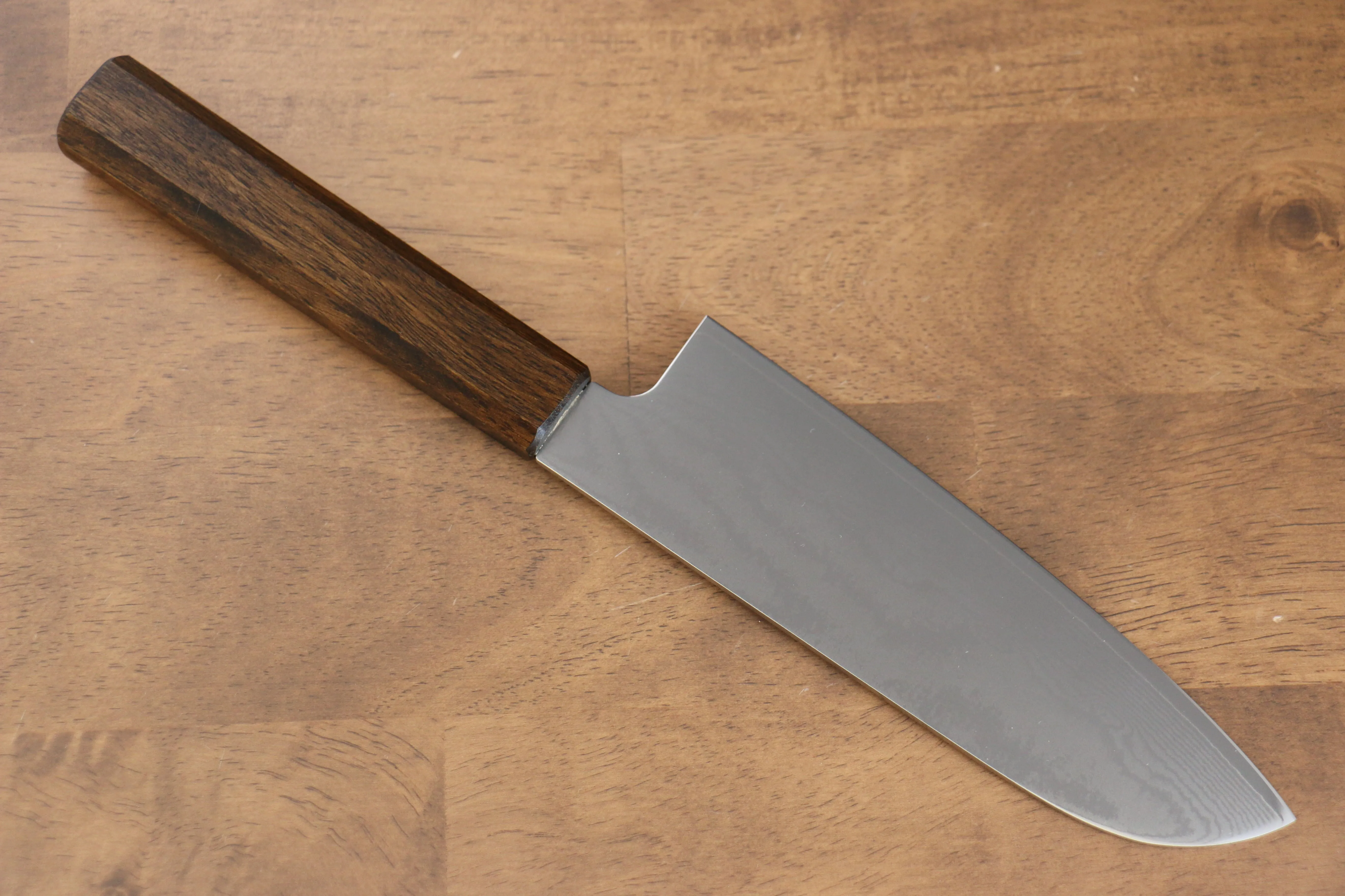 Seisuke VG10 63 Layer Damascus Santoku 170mm Oak Handle